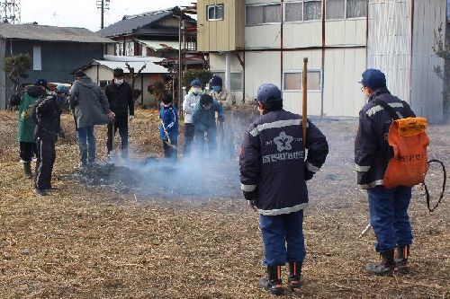 �ǂ�ǏĂ��q�R